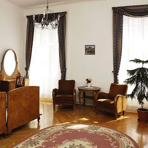 Kalvin House *** בודפשט